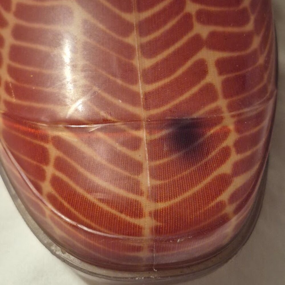 Womens Toms Rain Boots Cabrilla Waterproof Rubber Printed Red Herringbone W7 - Picture 6 of 7
